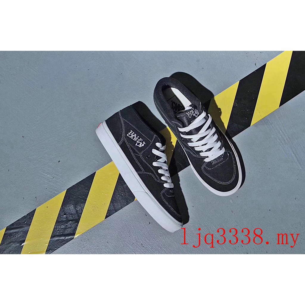 black vans half cabs
