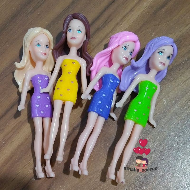 Barbie mini pictures of 9 FREE