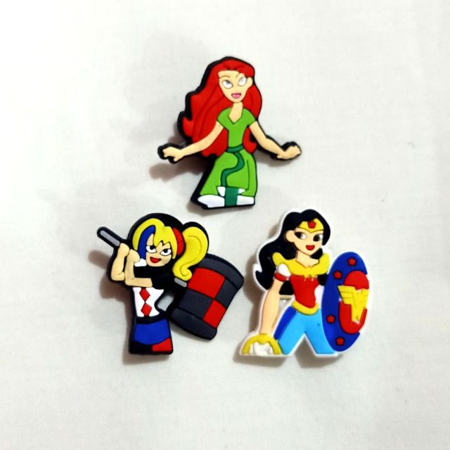 wonder woman croc charm