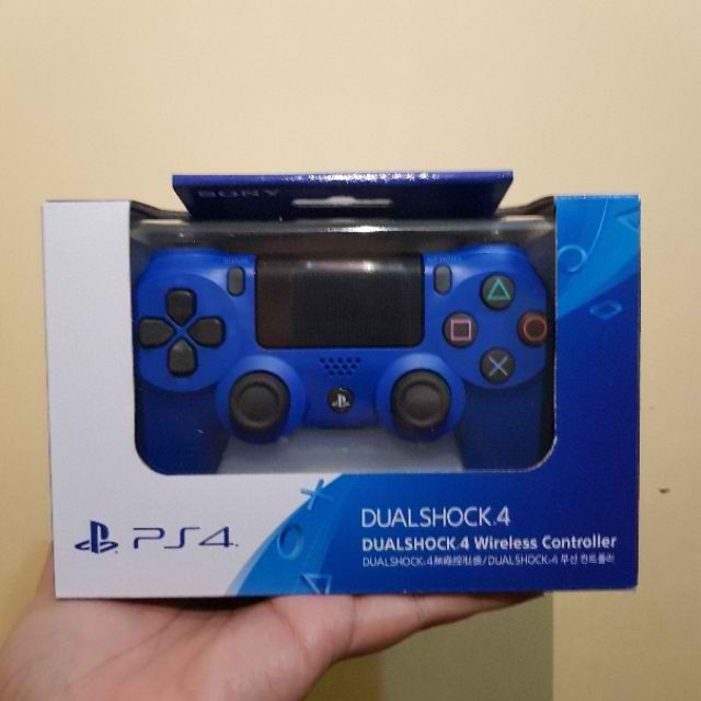 ps4 controller in box