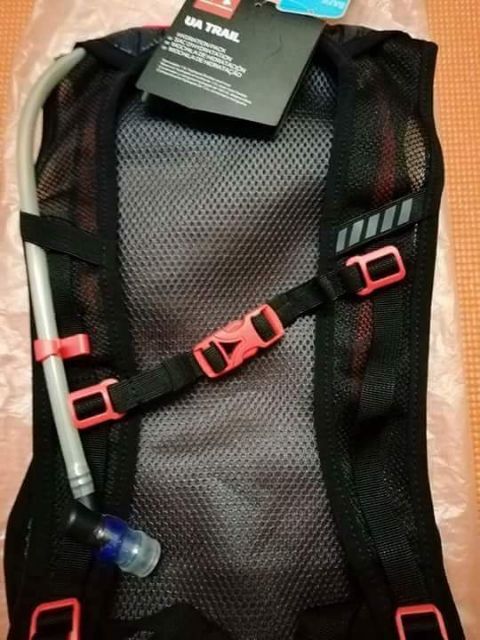 ua trail hydration pack