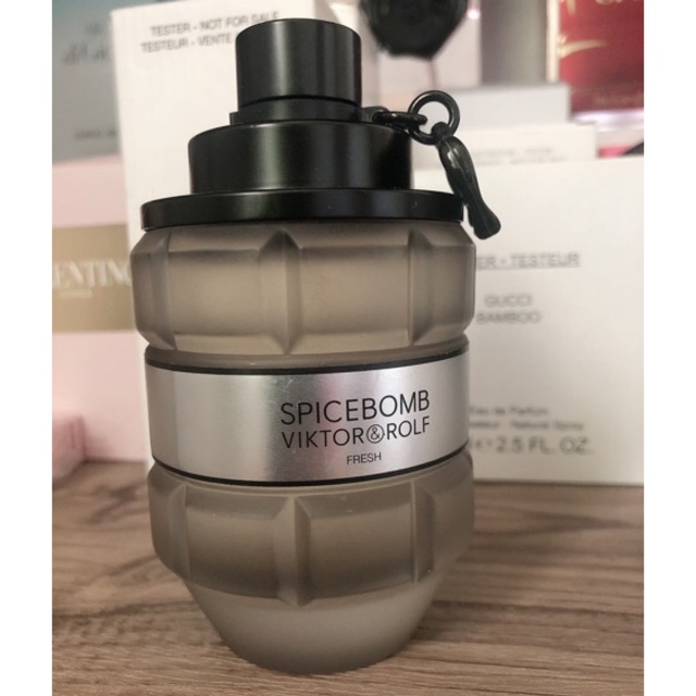 viktor & rolf spicebomb fresh