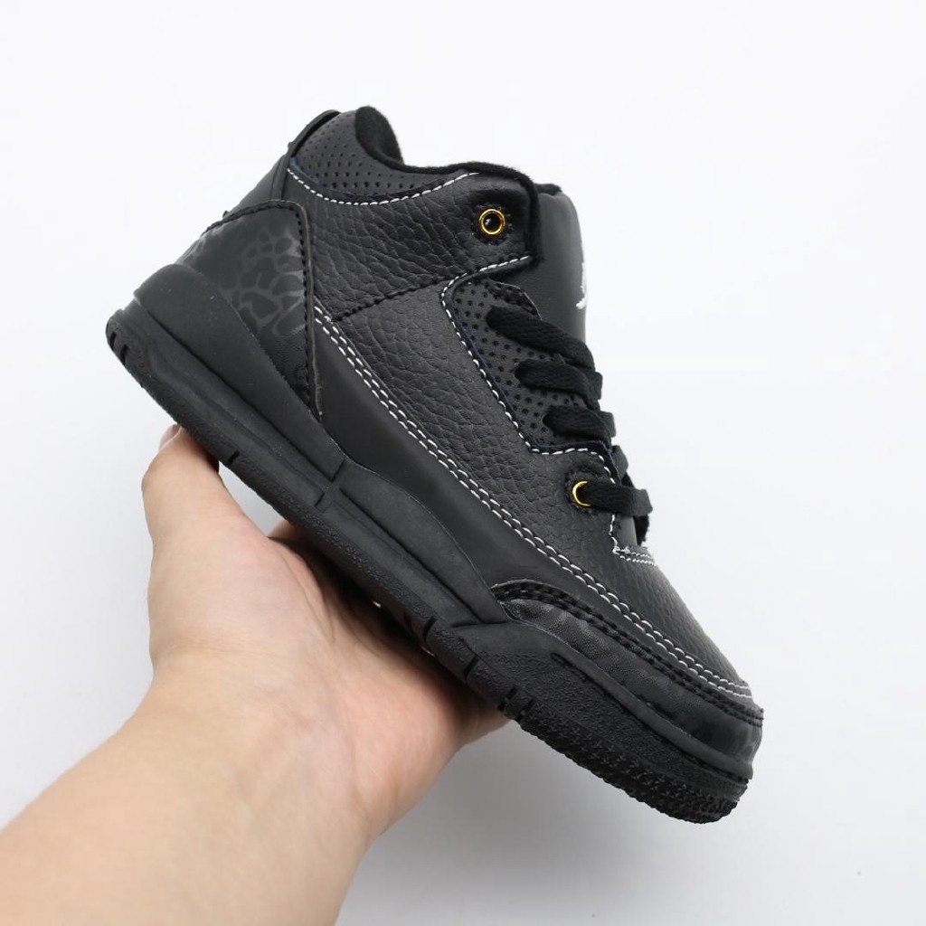 all black basketball shoes