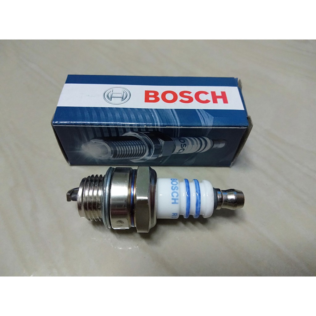 Grass Cutter Spark Plug 7545 WS7F Bosch (2 stroke ) (Original