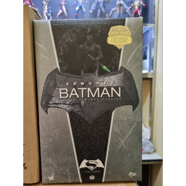 Hottoys BVS Armor Batman Battle Damage Version MMS 417 (2017 Toy Fair  Exclusive) | Shopee Philippines