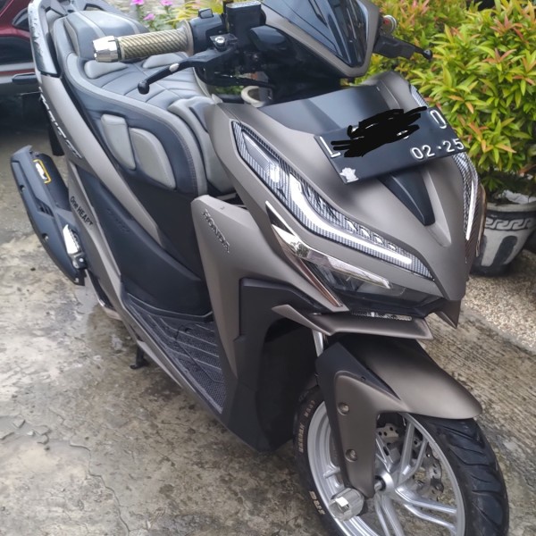 honda click 125i side fairings price