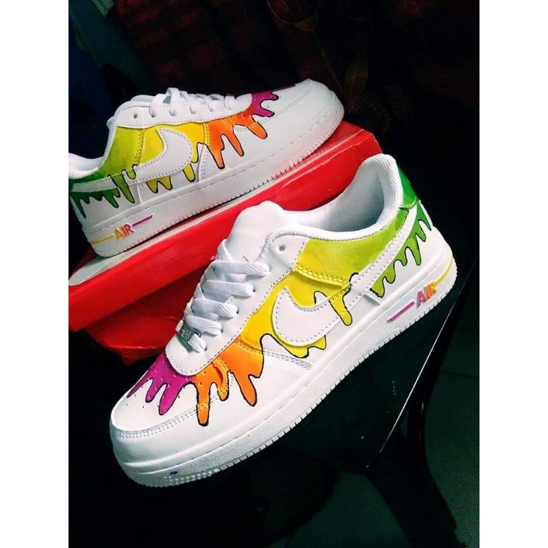 nike neon white shoes