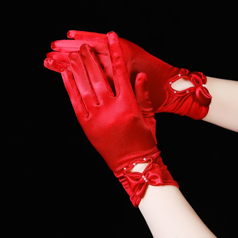 red glove lace