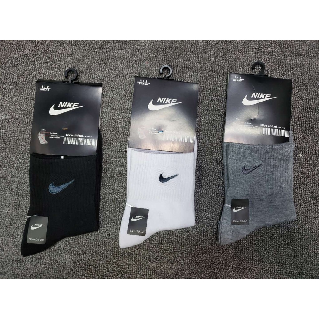 womens short nike socks