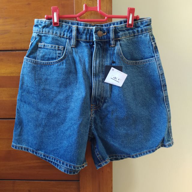 zara mom jeans shorts