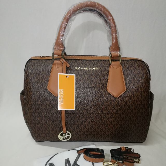 michael kors doctors bag