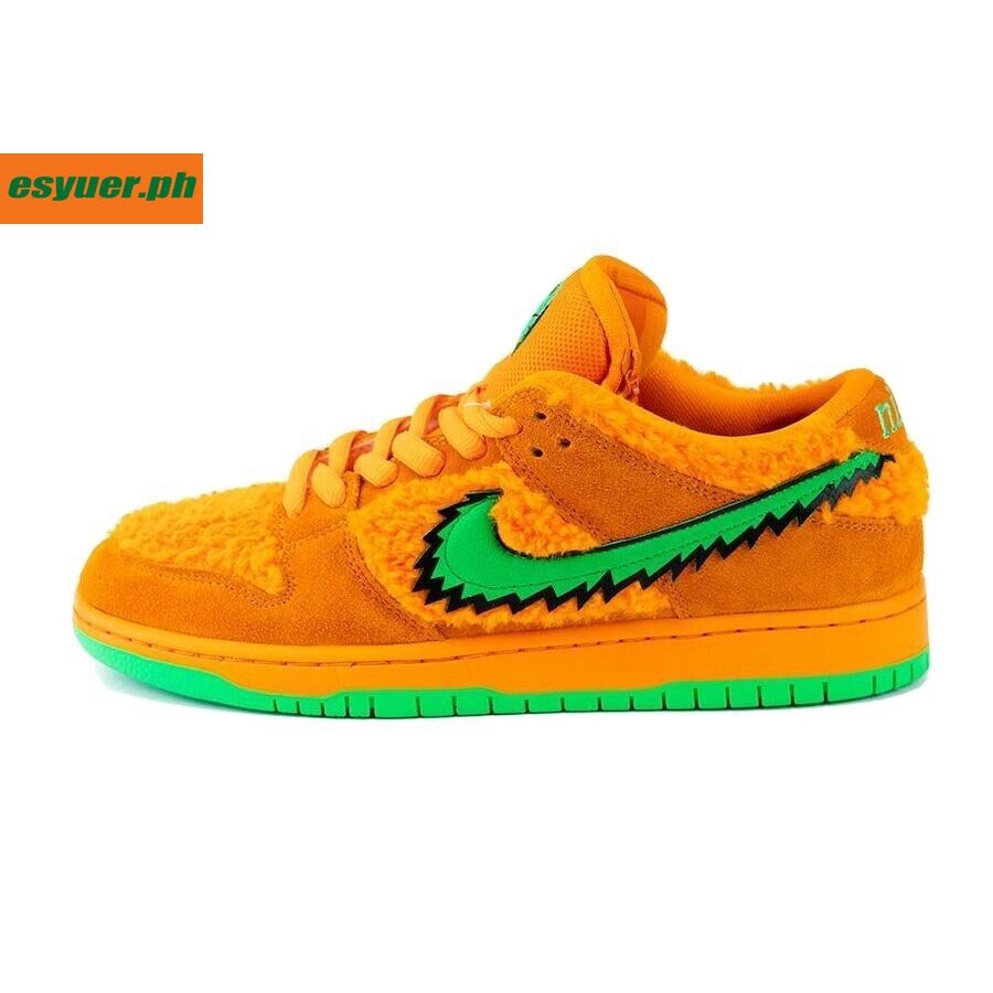 sb dunk low yellow bear