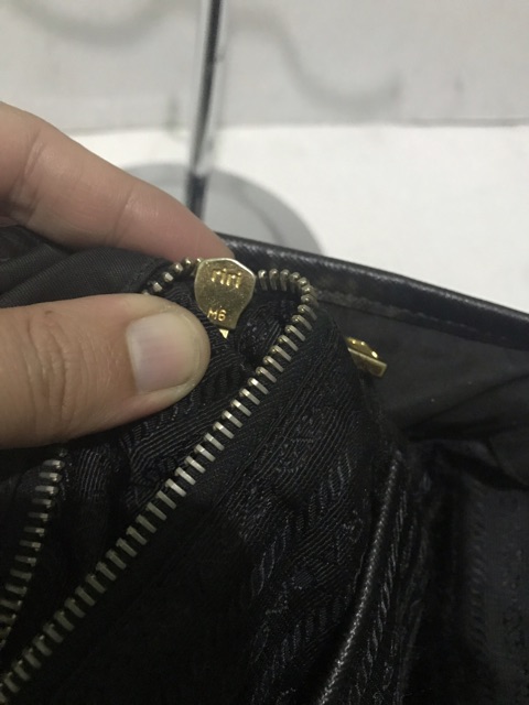 prada riri zipper