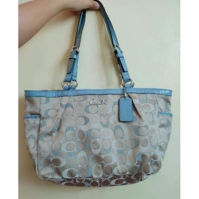 coach blue shoulder bag