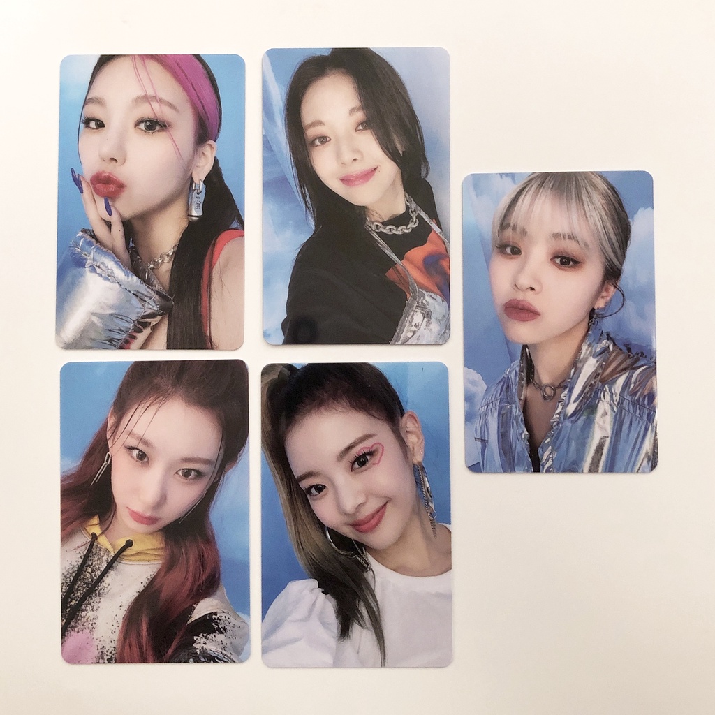 Itzy - Crazy In Love WITHDRAMA LUCKY DRAW Photocard A (Blue Background) |  Shopee Philippines