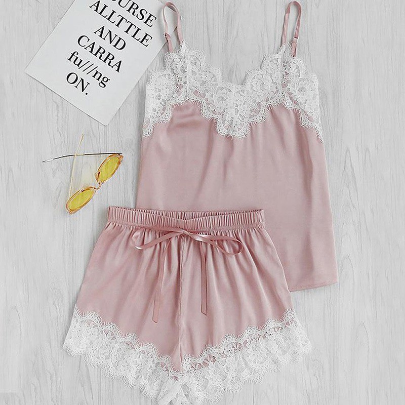 feminine nightwear