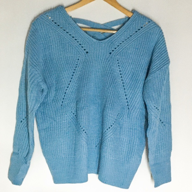 sweater baby blue