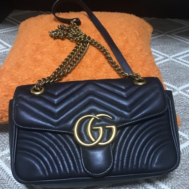 Gucci marmont bag (preloved) with code 