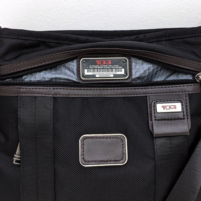 tumi sling bag price philippines