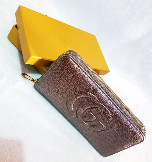 gucci hand wallet