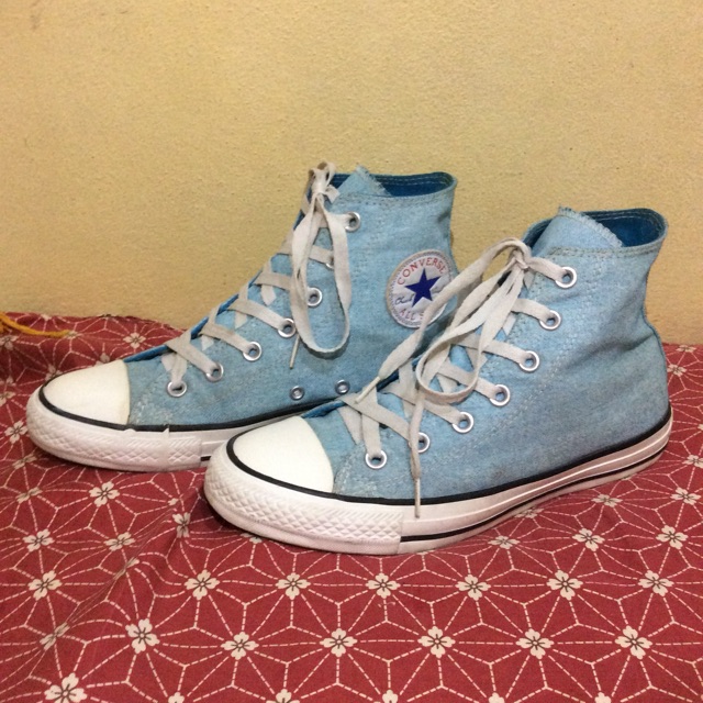 sky blue all star converse