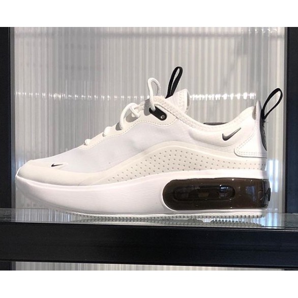 nike dia all white