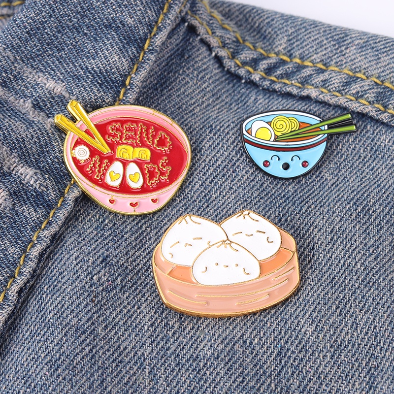 Cartoon Brooch Japanese Ramen Sushi Enamel Badge Cute Bun Ramen Brooch Pin Lapel Badge Jewelry Funny Tableware Food Pin Gift for Kids