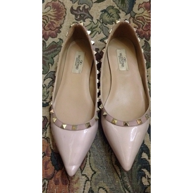 valentino garavani rockstud flats