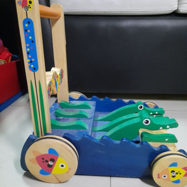wooden crocodile walker