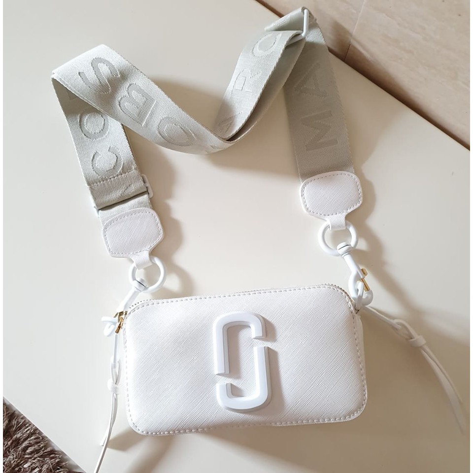 Marc Jacobs White Snapshot Dual-Tone Leather Crossbody Camera Bag ...