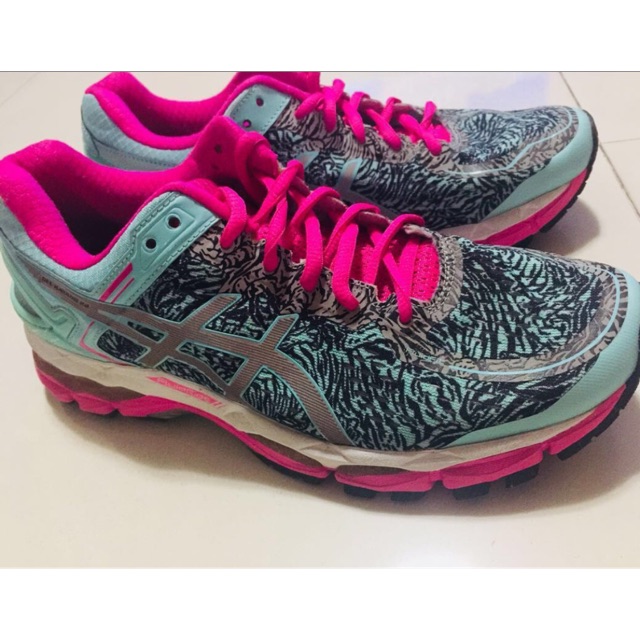 asics gel kayano 22 womens 9.5