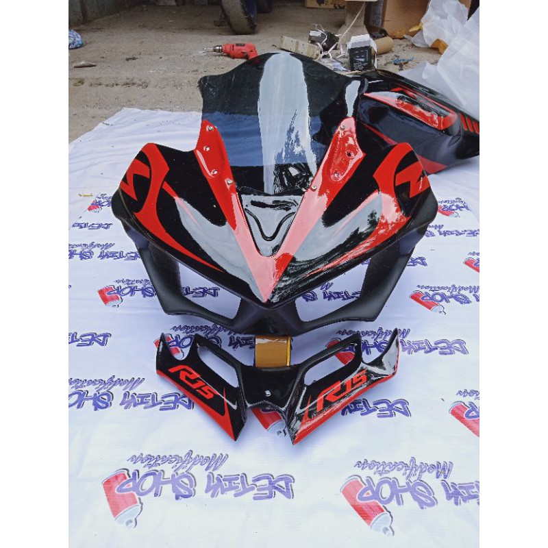 r15 v2 windshield modified