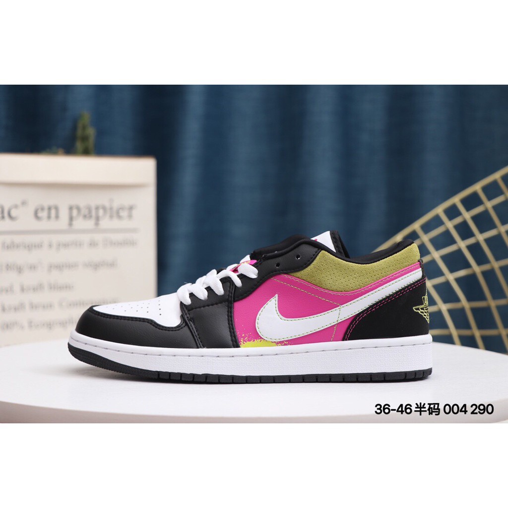 aj1 black pink