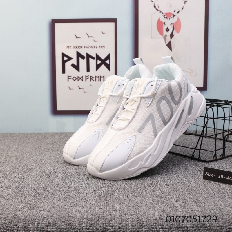 wave runner 700 v2