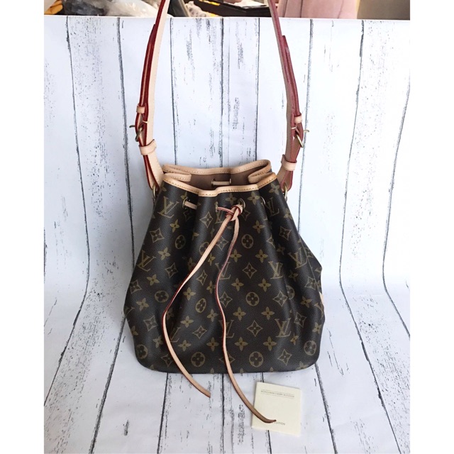 Louis Vuitton Petit Noe Bucket Bag – SFN