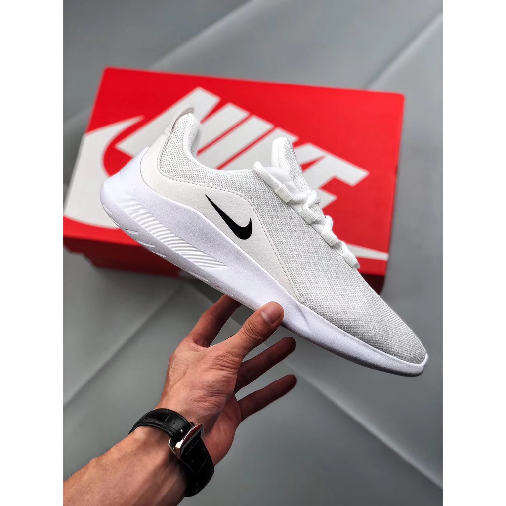 nike shoes roshe run price