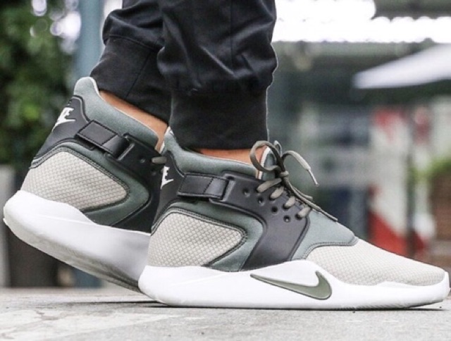 nike incursion shoes