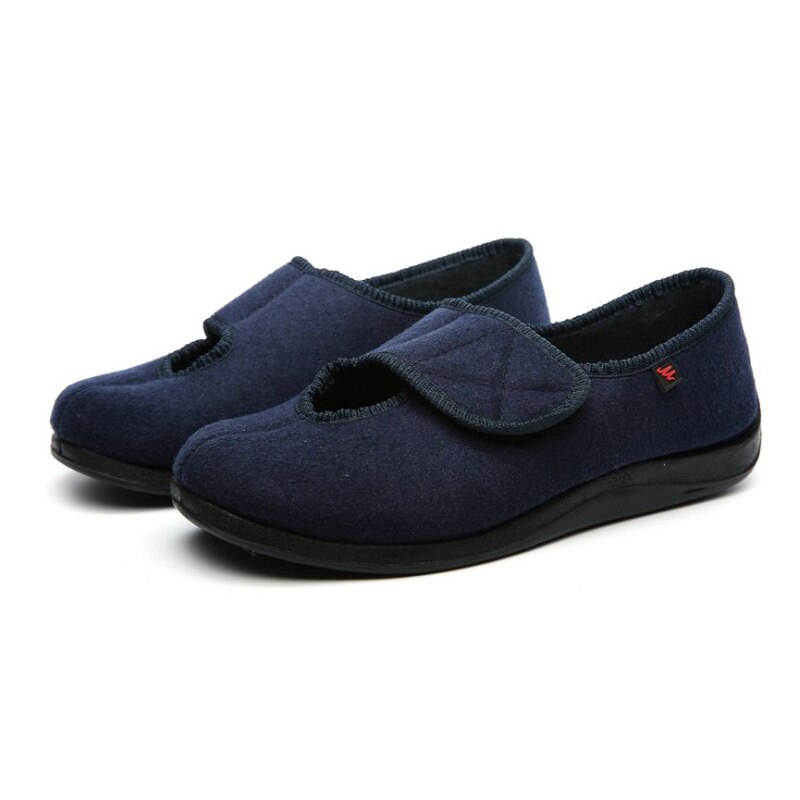 shoes for elderly with swollen feet