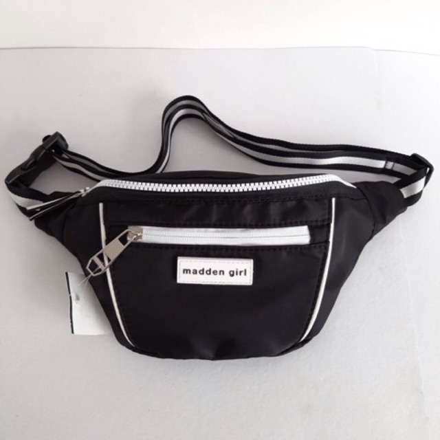 steve madden white fanny pack