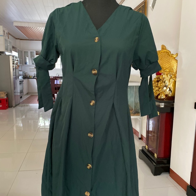 green button dress