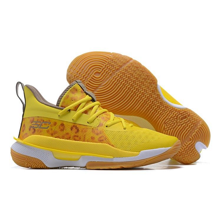 curry 7 yellow