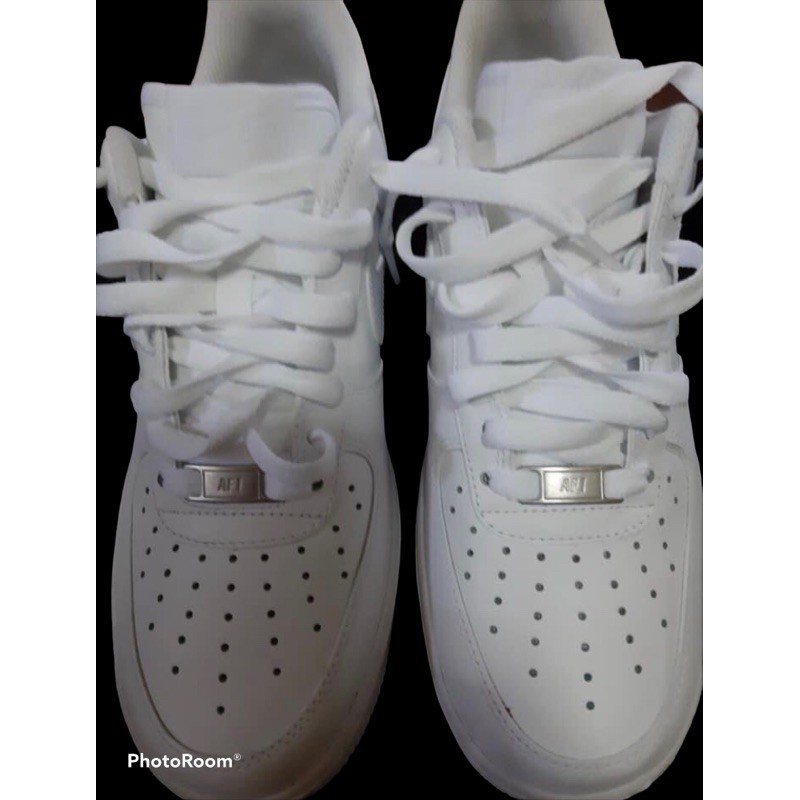 creased dirty air forces