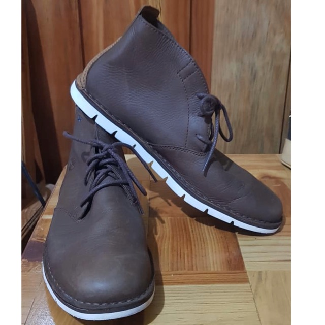 timberland boots 9.5