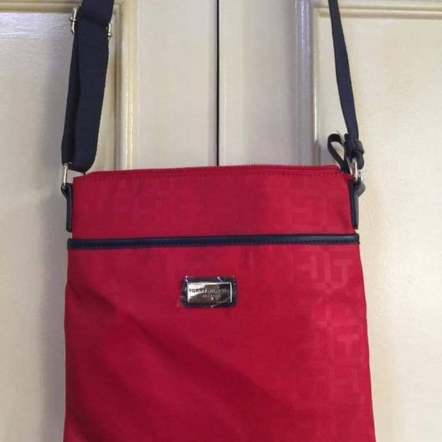 tommy hilfiger sling bag red