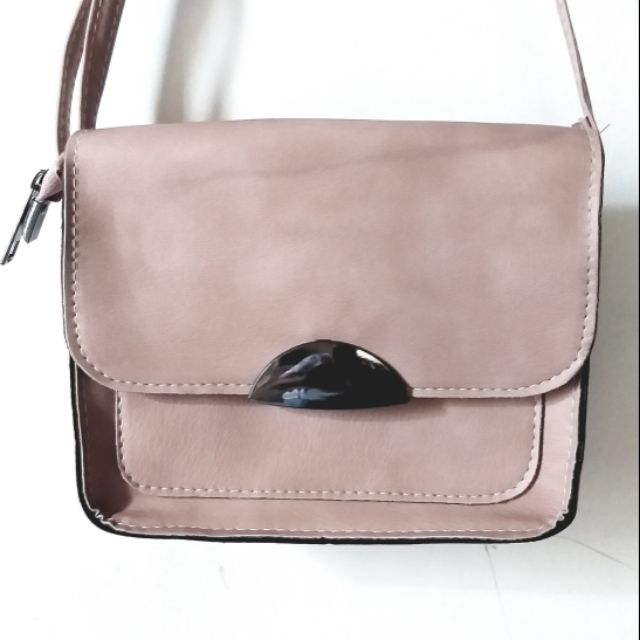 soft leather sling bag