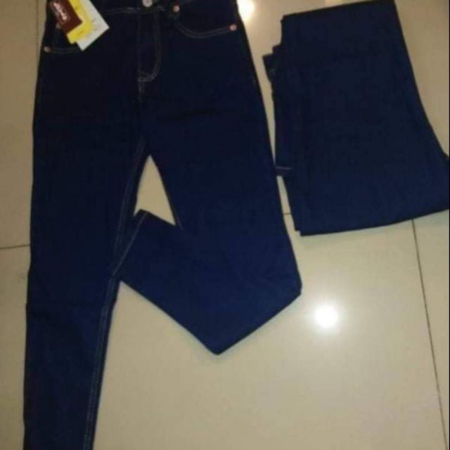 levis stretchable jeans