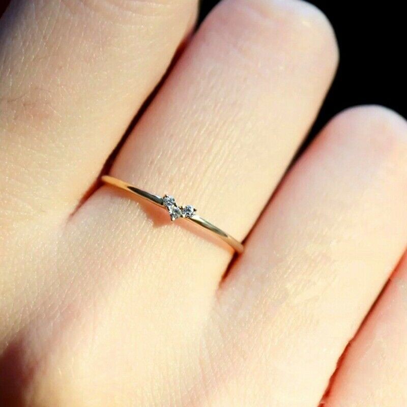 ladies gold ring with stone