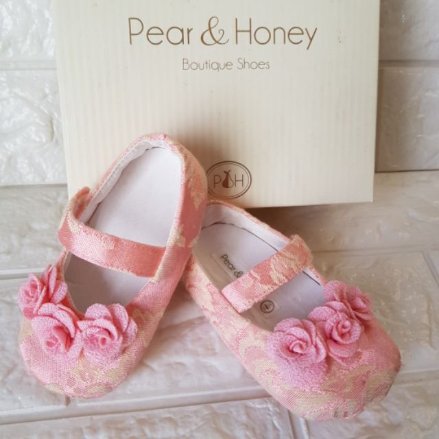 baby girl crib shoes