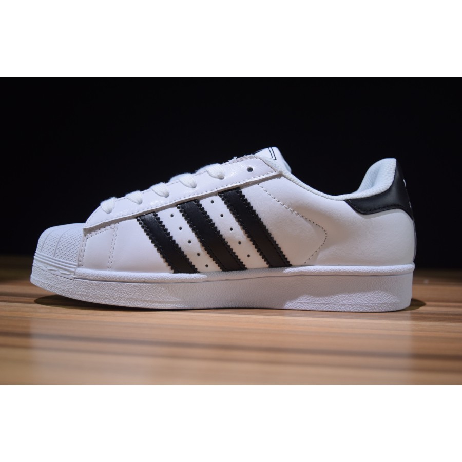 adidas official superstar