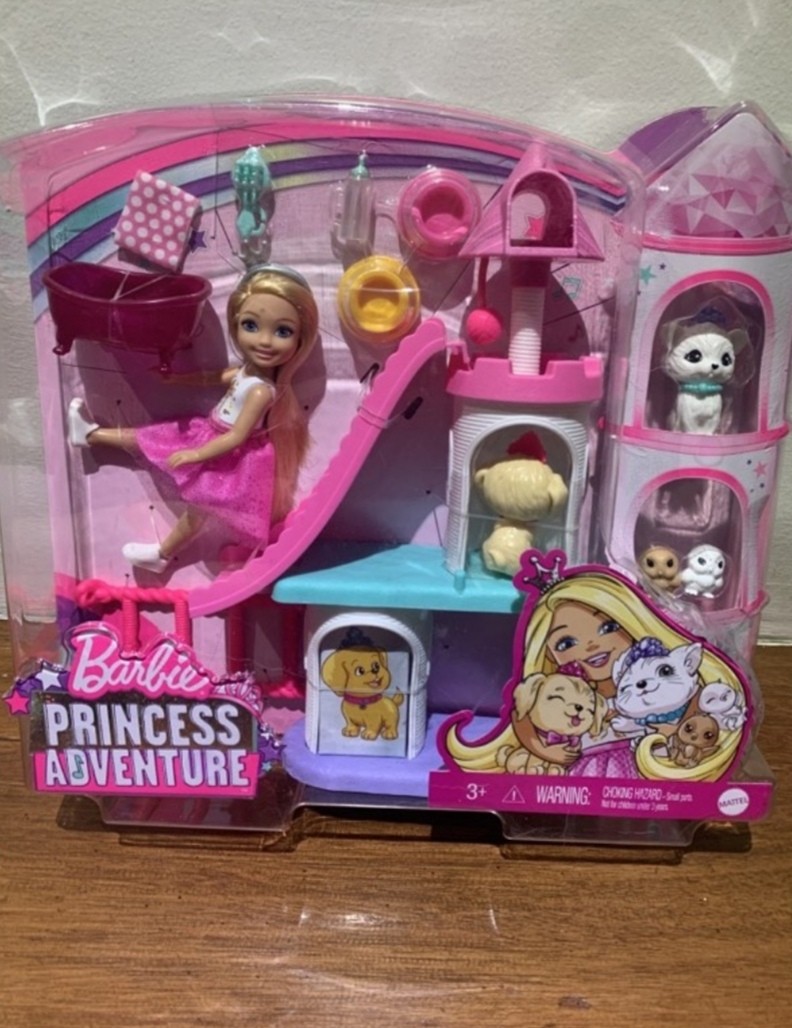 barbie princess adventure chelsea princess storytime playset